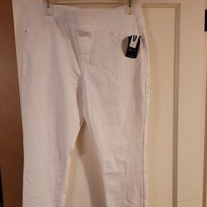 Old Navy White Rockstar Jeggings